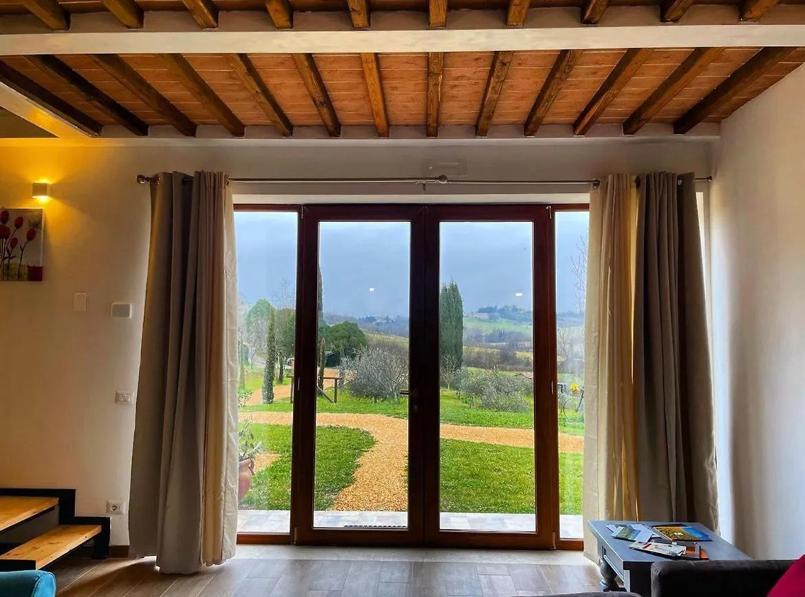 Agriturismo La Corte Del Sole Siena Alloggio per agriturismo